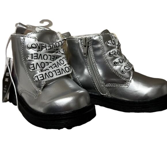 GIRLS Toddler COMBAT Ankle boots in silver faux leather Love Laces Comfy New - Picture 6 of 9